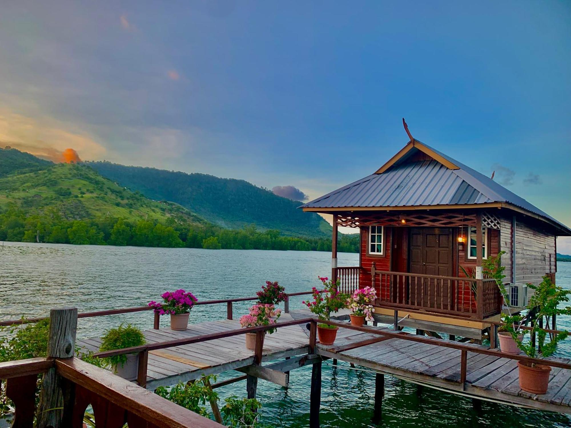 Parapat Water Village Resort Semporna Luaran gambar