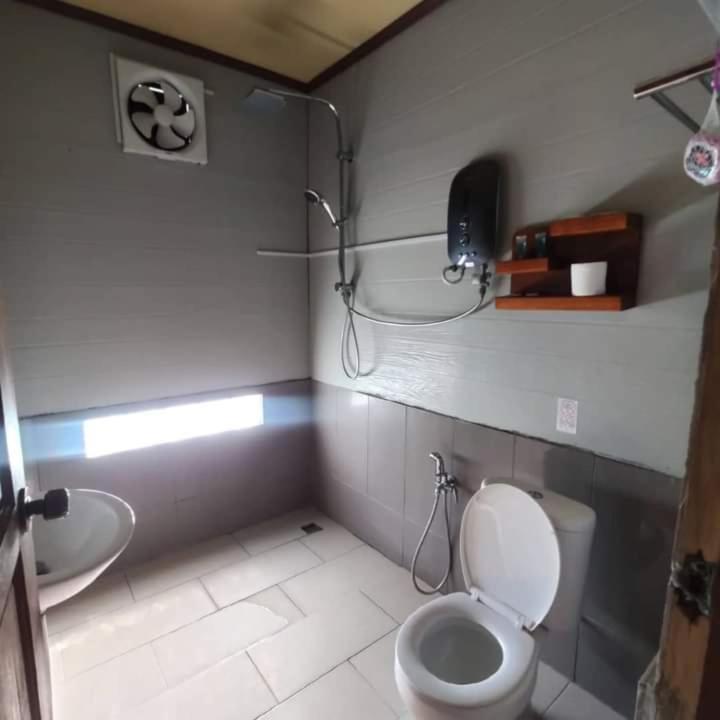 Parapat Water Village Resort Semporna Luaran gambar