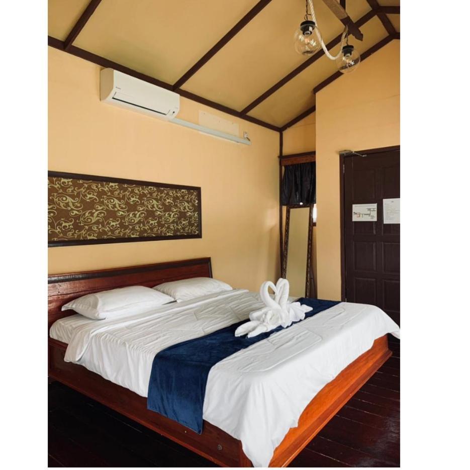 Parapat Water Village Resort Semporna Luaran gambar